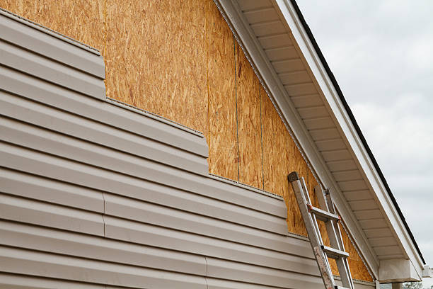 24/7 Emergency Siding Contractor experts in Weaverville, NC